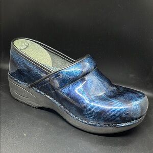 DANSKO XP 20 Blue Women's Clogs Slip On Shoes Size 37 US 6 1/2